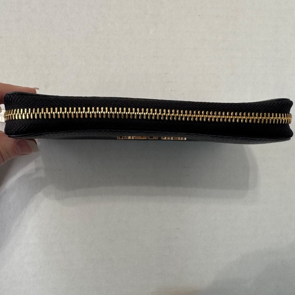 đź–¤Michael Kors Wallet Wristlet/Pebbled Leather/Black/Gold Hardware - Picture 7 of 9
